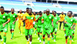 • CHIPOLOPOLO team players during a training session at the Heroes National Stadium ahead of the Equatorial Guinea 2015 Africa Cup of Nations (AFCON) finals next month. Picture by KALUMIANA KULMIANA