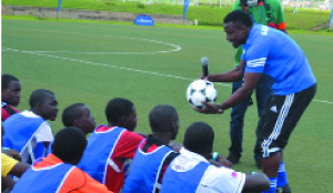 • FORMER Chipolopolo captain Christopher Katongo gives a motivational talk to upcoming players during the Samsung Dream Camp held at the Olympic Youth Development Centre (OYDC) yesterday. Picture by SANDRA MWILA.