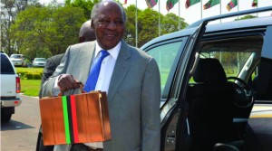 •FINANCE Minister Alexander Chikwanda on arrival at Parliament buildings yesterday in Lusaka before he presented the 2016 National Budget. Picture by Jean Mandela.